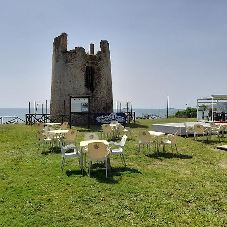 Invit Arti B&B Capoterra Exterior foto