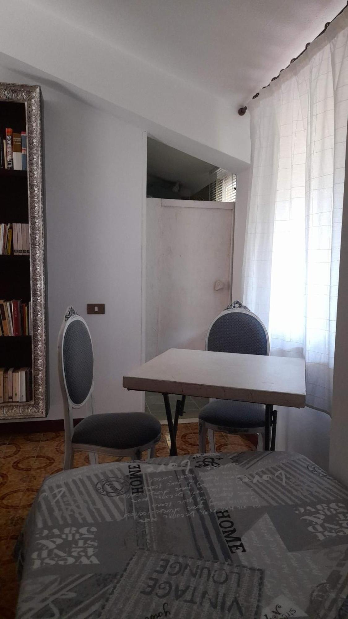 Invit Arti B&B Capoterra Exterior foto