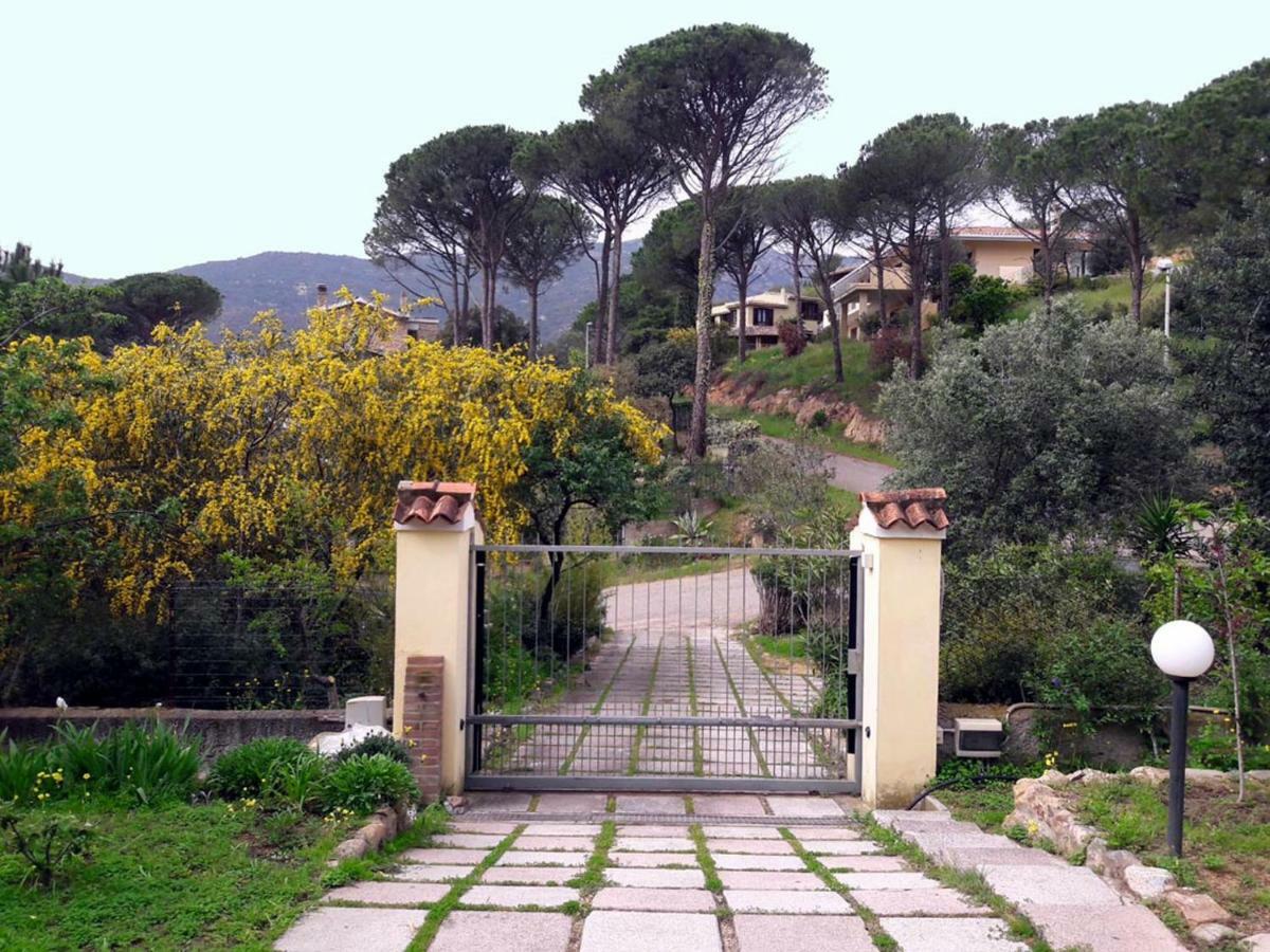 Invit Arti B&B Capoterra Exterior foto